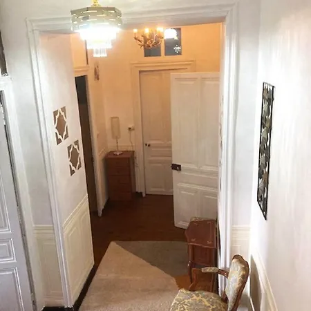 Grande Maison De Charme, 14 Pers. 5 Chambres, Sauna, Ecrin De Verdure, Baby Foot Willa Saint-Clementin