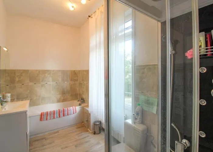 Grande Maison De Charme, 14 Pers. 5 Chambres, Sauna, Ecrin De Verdure, Baby Foot Villa